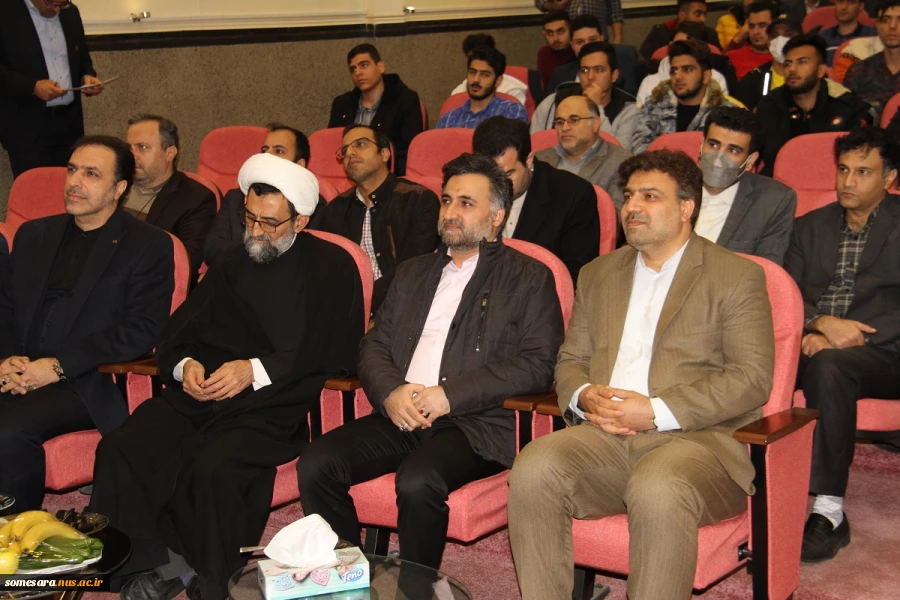 با حضور معاون رییس جمهور صورت گرفت:
برگزاری مراسم گرامیداشت روز دانشجو در دانشگاه فنی و حرفه ای 4